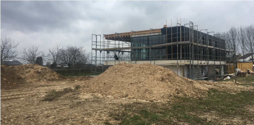 LANDSCHAPPELIJKE TUIN ZUIDLIMBURG NATUUR BIJ HUIS